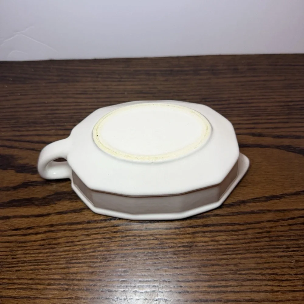 Vintage Pfaltzgraff White Heritage Gravy Boat Farmhouse